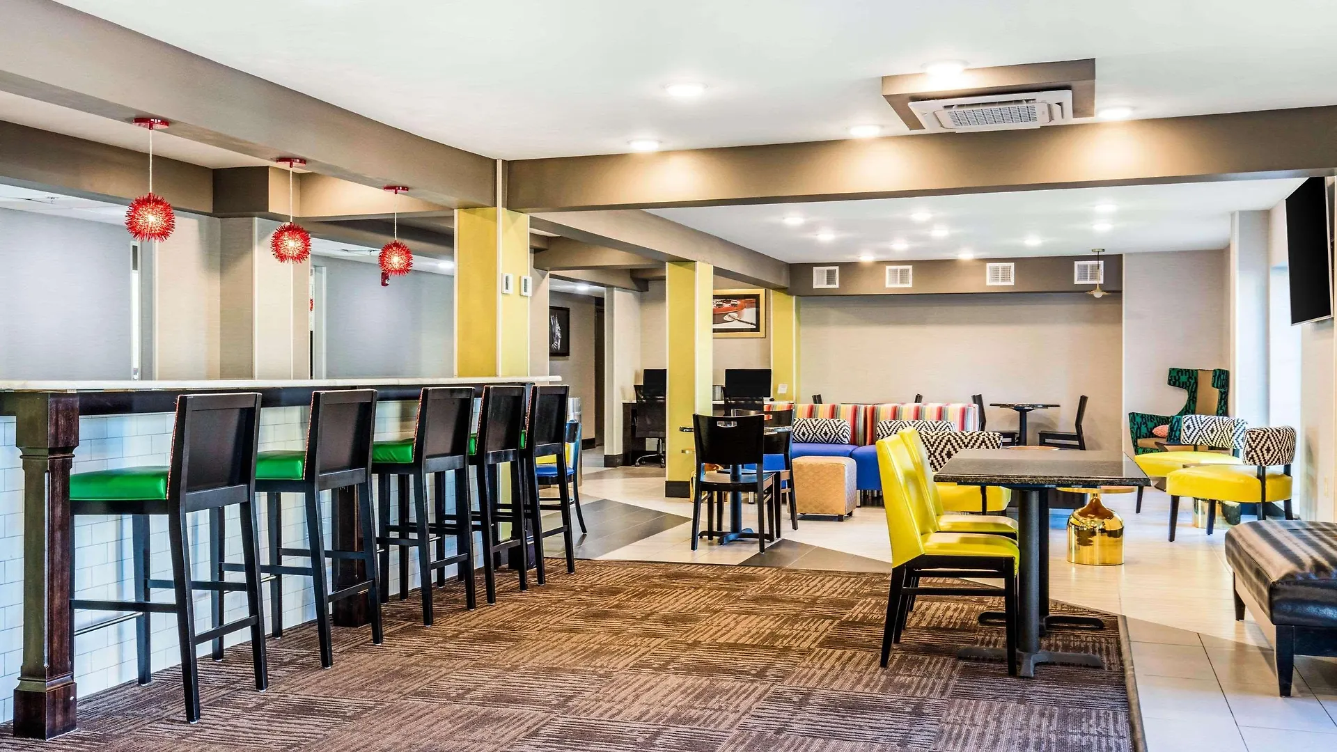 Comfort Inn Airport Memphis 3*,
